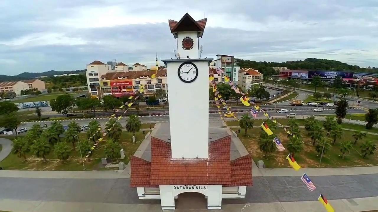 Nilai H2酒店 外观 照片